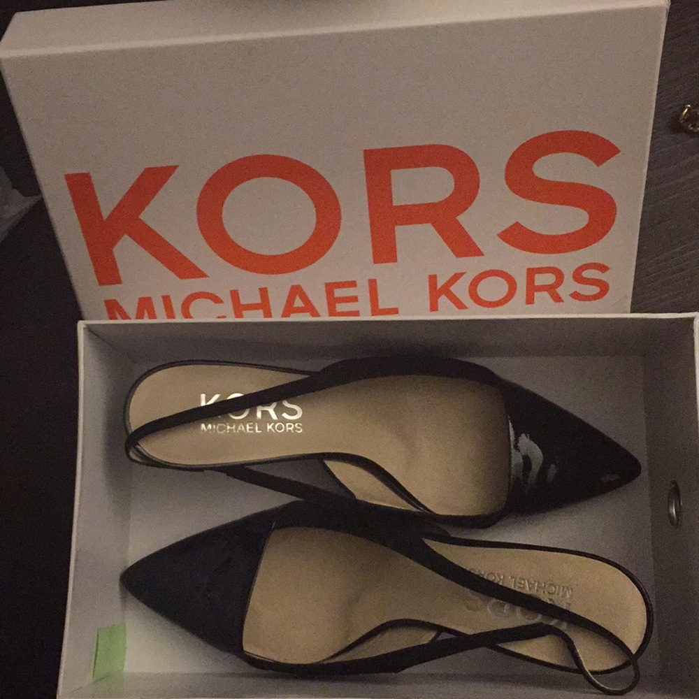 Like new Michael Kors black heels